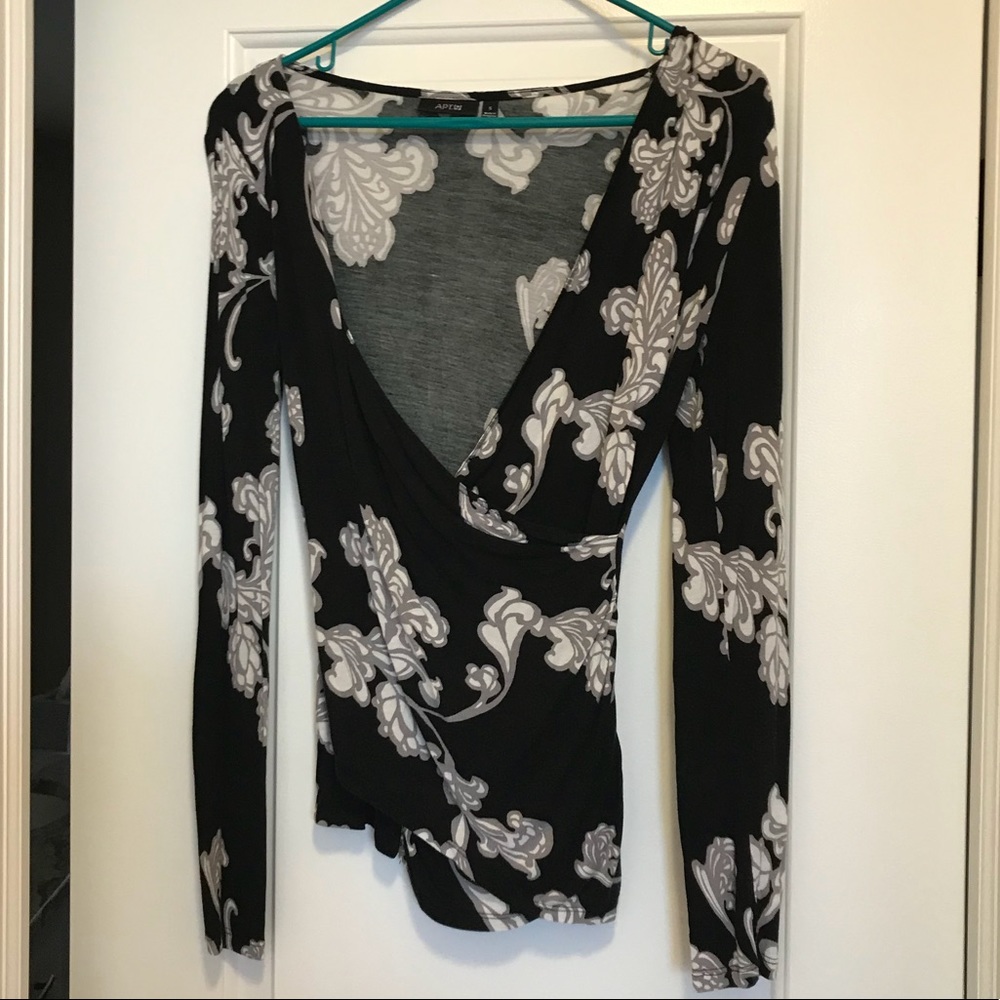 Apt. 9 blouse